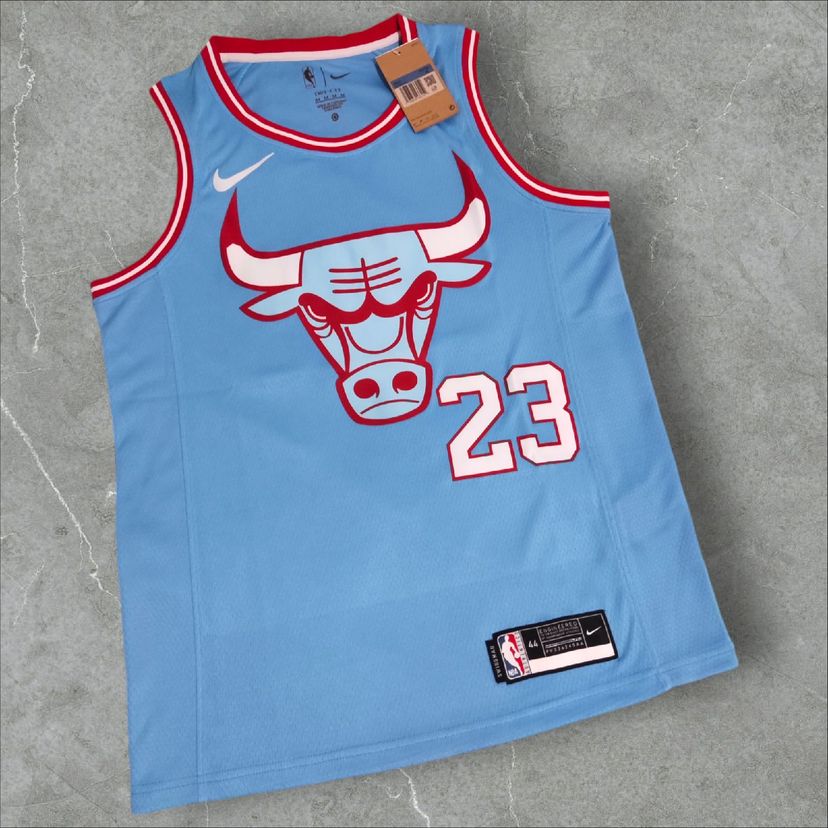 chicago bulls blue jersey
