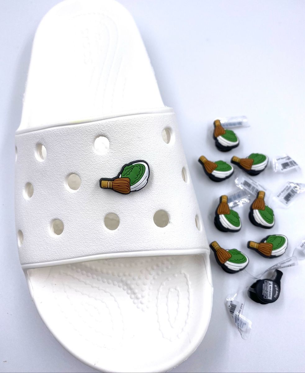 Jibbitz para Crocs, Matcha Produto Feminino Jibbitz Nunca Usado 64885346 enjoei