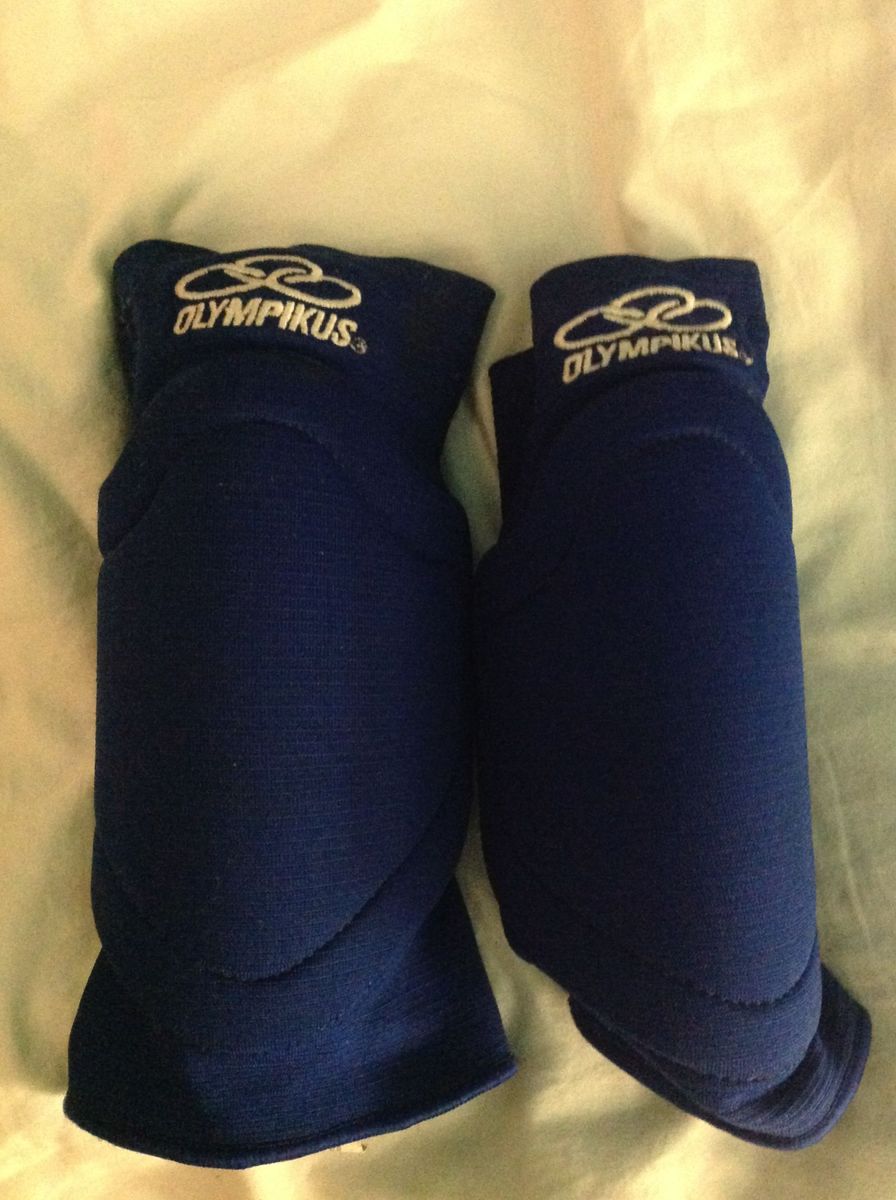 joelheira volei olympikus preta