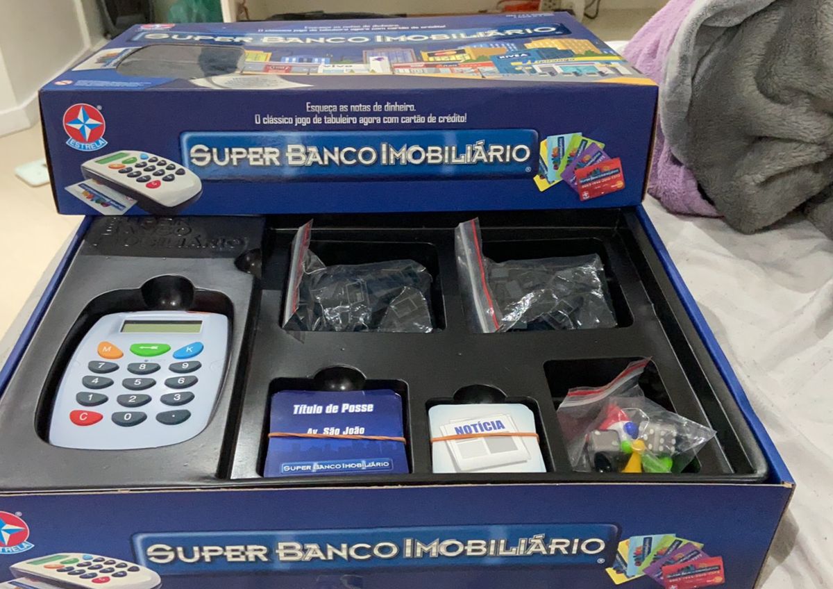 Jogo de Tabuleiro Banco Imobiliário Luxo | Jogo de Tabuleiro Hasbro Usado  28342798 | enjoei