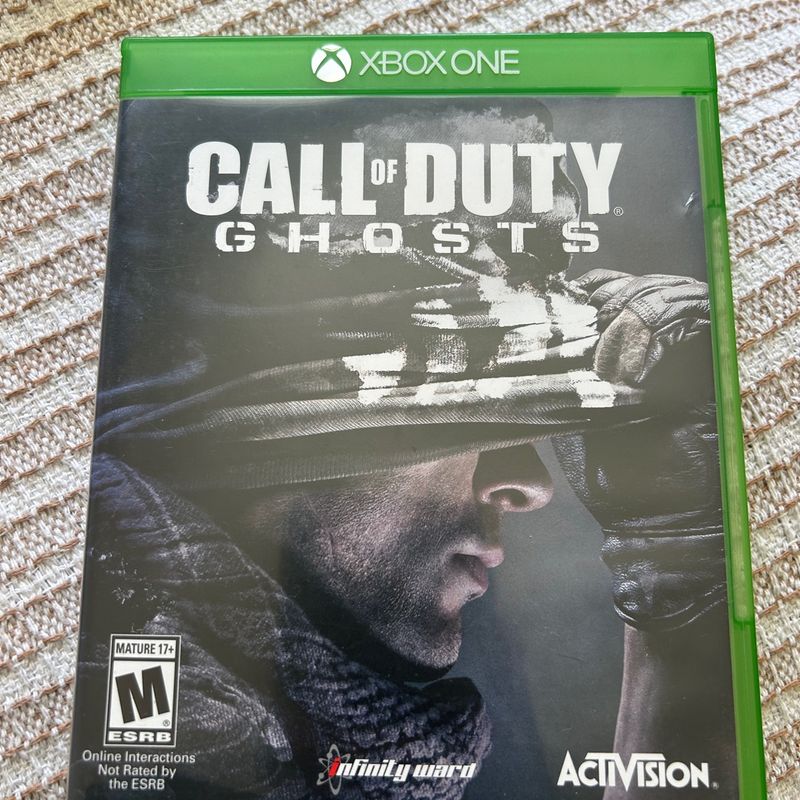 call of duty ghosts. jogo de armas / xbox one.Pena que eu nao sei jogar a  faquinha rsskkk!!! 