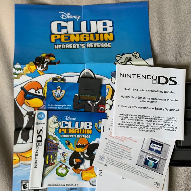 DS] Club Penguin: Herbert's Revenge
