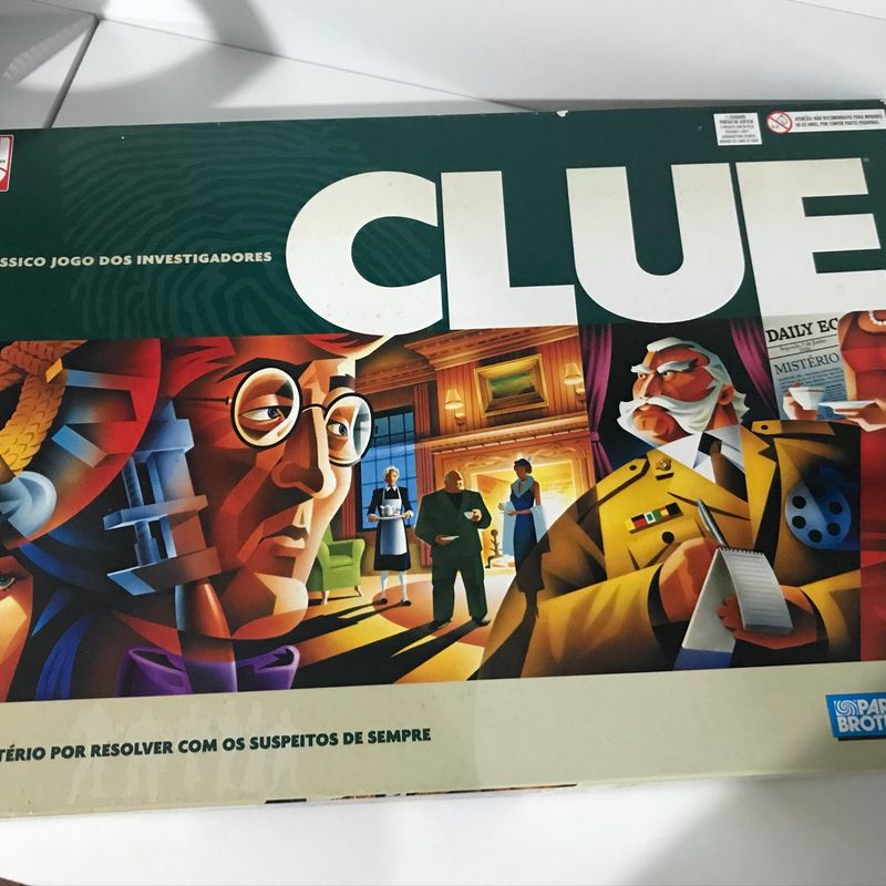 Exata Publicidade e Propaganda - Objetos do Baú: Jogo Detetive Um clássico  mundial dos jogos de tabuleiro! Detetive (originalmente e em Portugal  Cluedo; nos Estados Unidos, Clue) é um jogo de tabuleiro