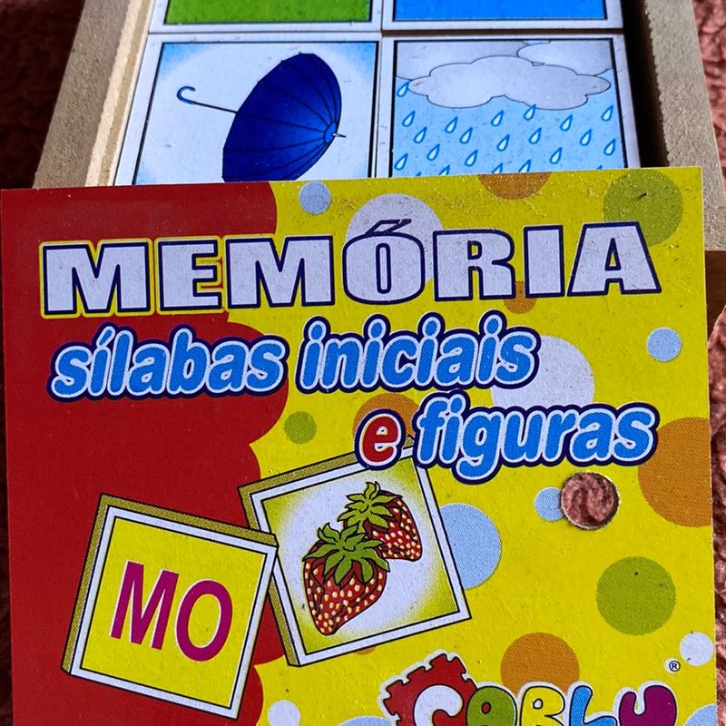 Jogo de ligar as sílabas iniciais às figuras