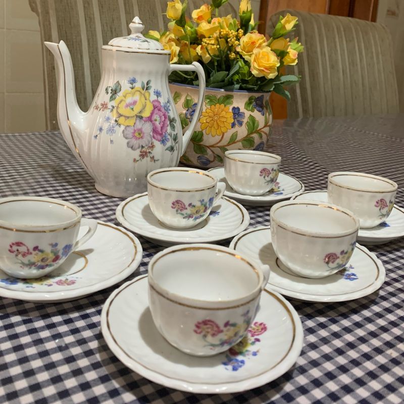 Conjunto De Chá E Café Porcelana Pozzani Antigo