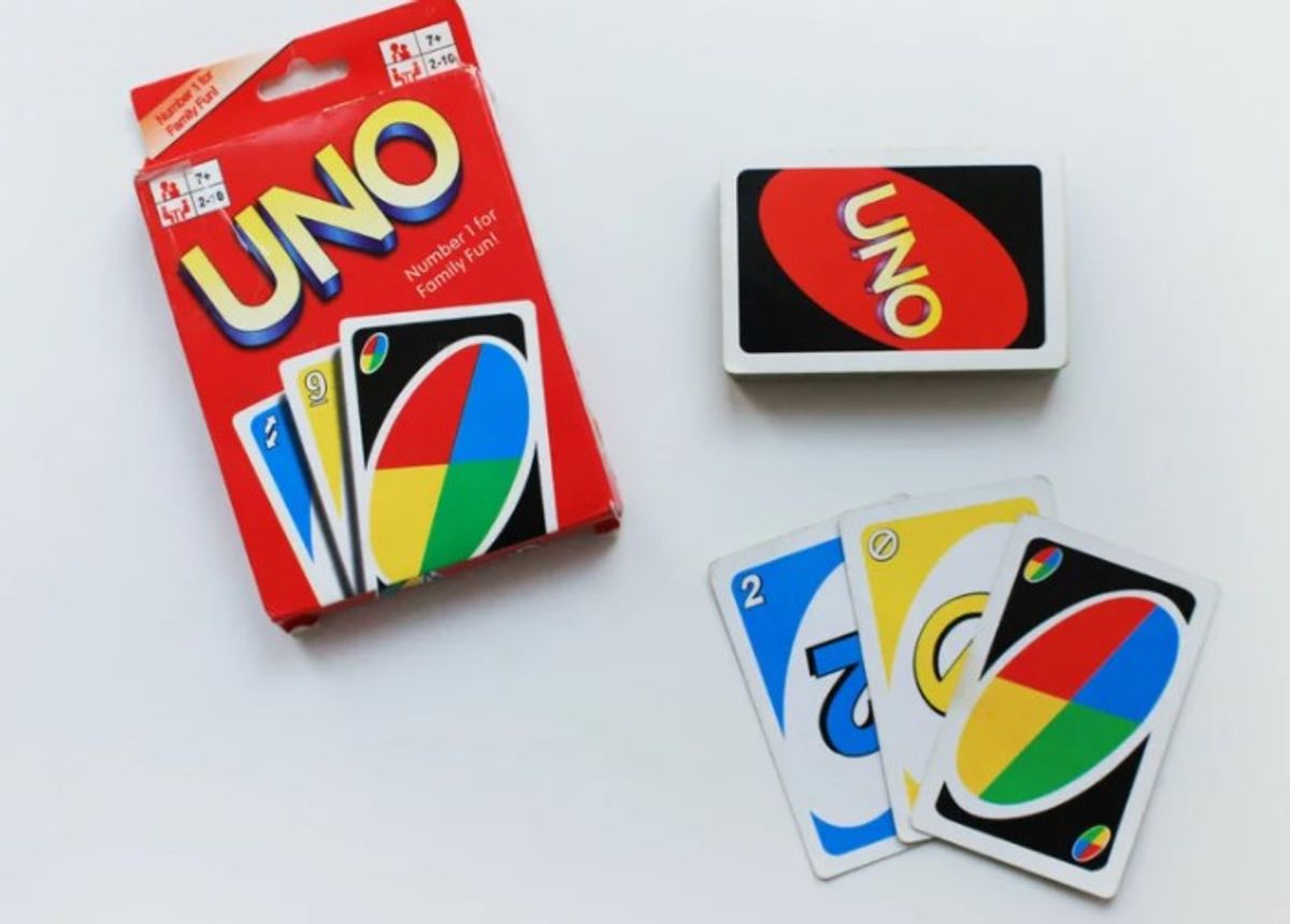 Jogo De Cartas Uno Versão Verão 108 Cartas Entretenimento Para Toda Familia Jogo De Tabuleiro 8576