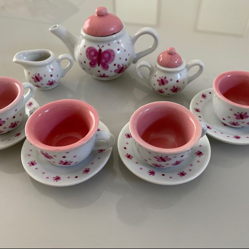 Jogo de chá infantil de porcelana  Toy tea set, Porcelain tea set