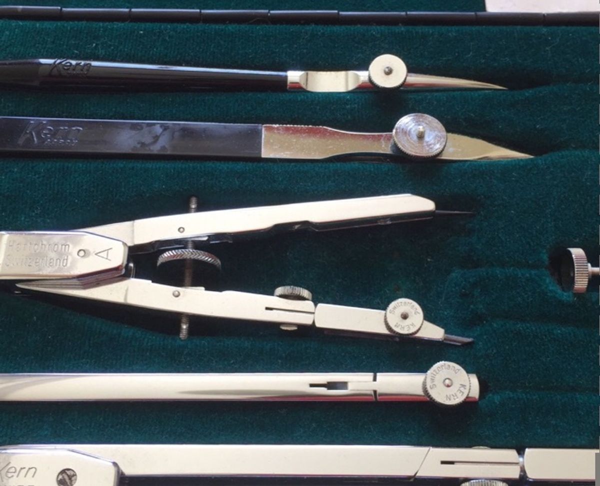 Jogo de Compasso de Inox | Item de Papelaria Kern Usado 42333148 | enjoei