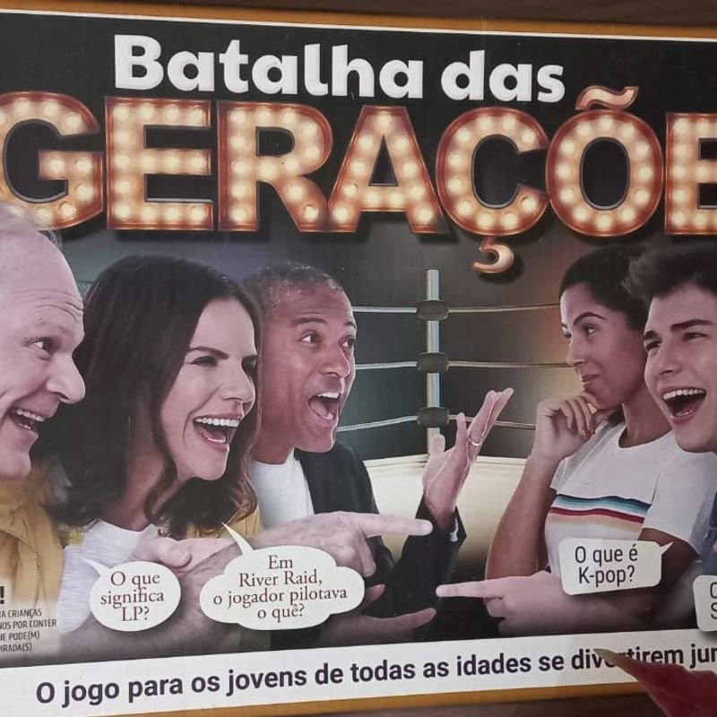 Jogo de Tabuleiro Batalha das Gerações - Loja Grow