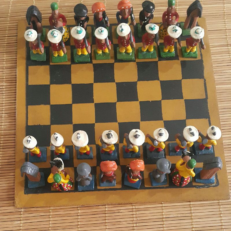 Jogos de xadrez mostrando o esplendor da arte e de materiais