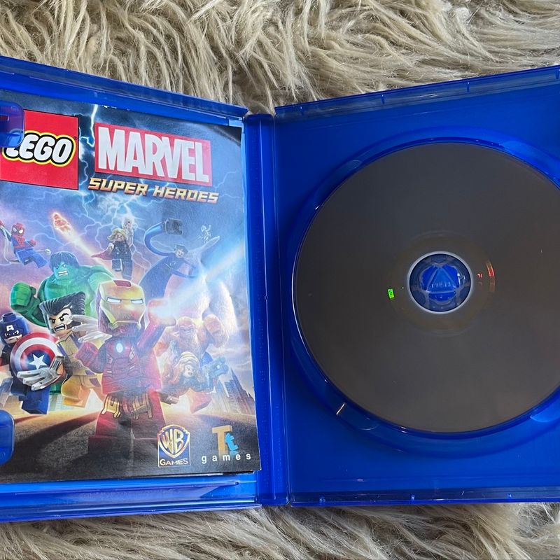 LEGO Marvel Super Heroes Marvel Super Heroes Standard Edition Warner Bros.  PS4 Físico