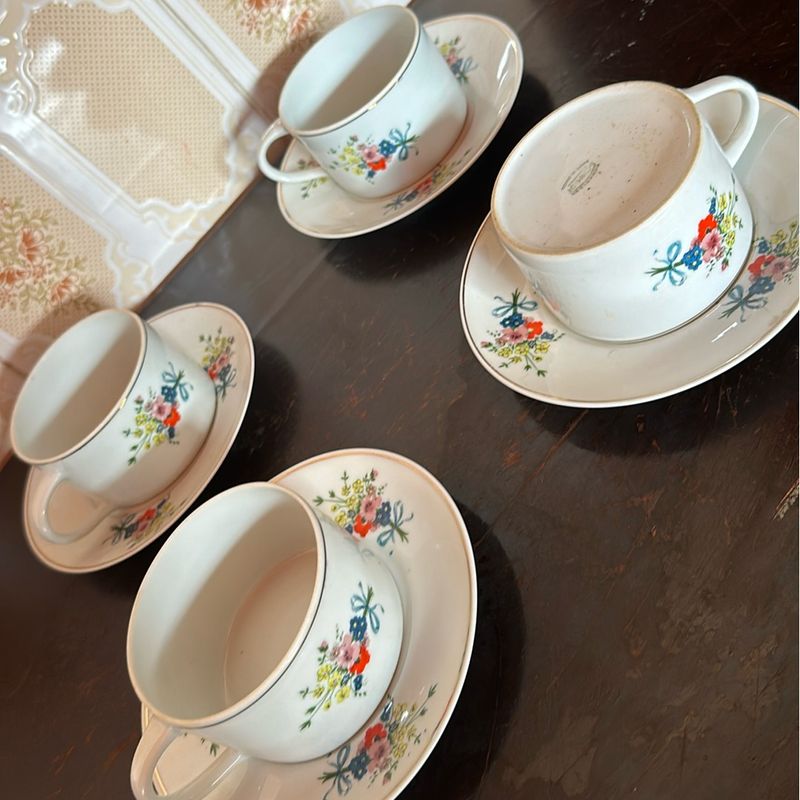 Jogo Xícara Chá Porcelana Schmidt Pecas Pintado a Mão Raridade Anos 70  Móvel de Cozinha Porcelana Schmidt Usado 101702789 enjoei