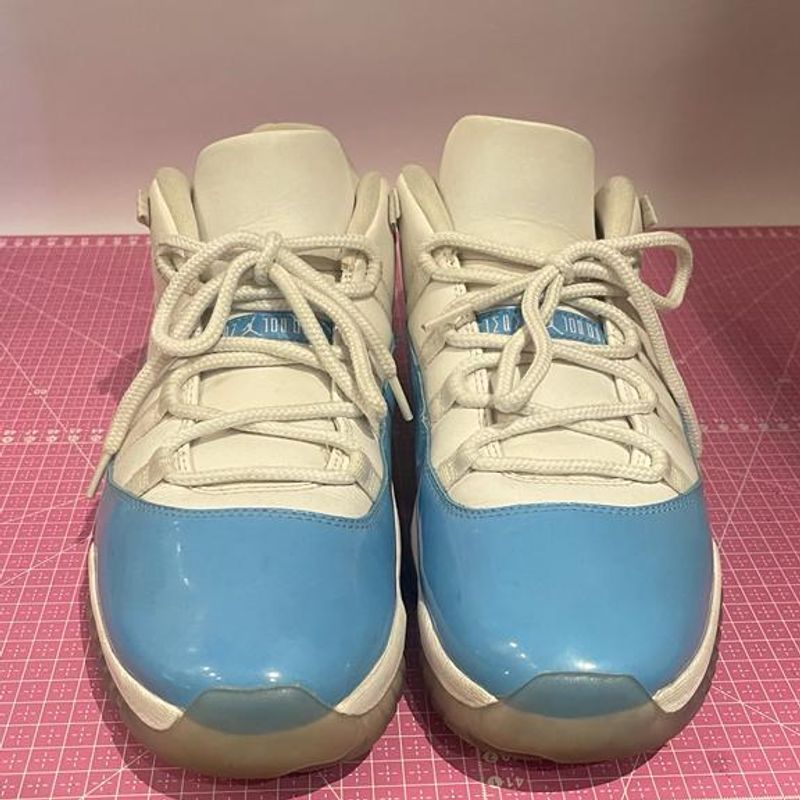 Jordan 11 store carolina blue low