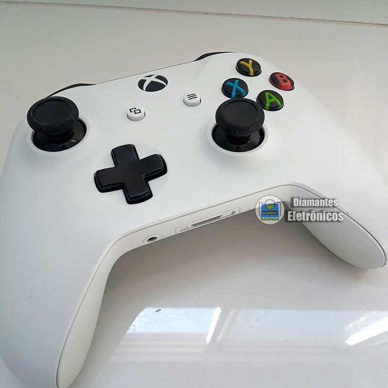 Controle Xbox One S Bluetooth Revisado - Diamantes Eletrônicos