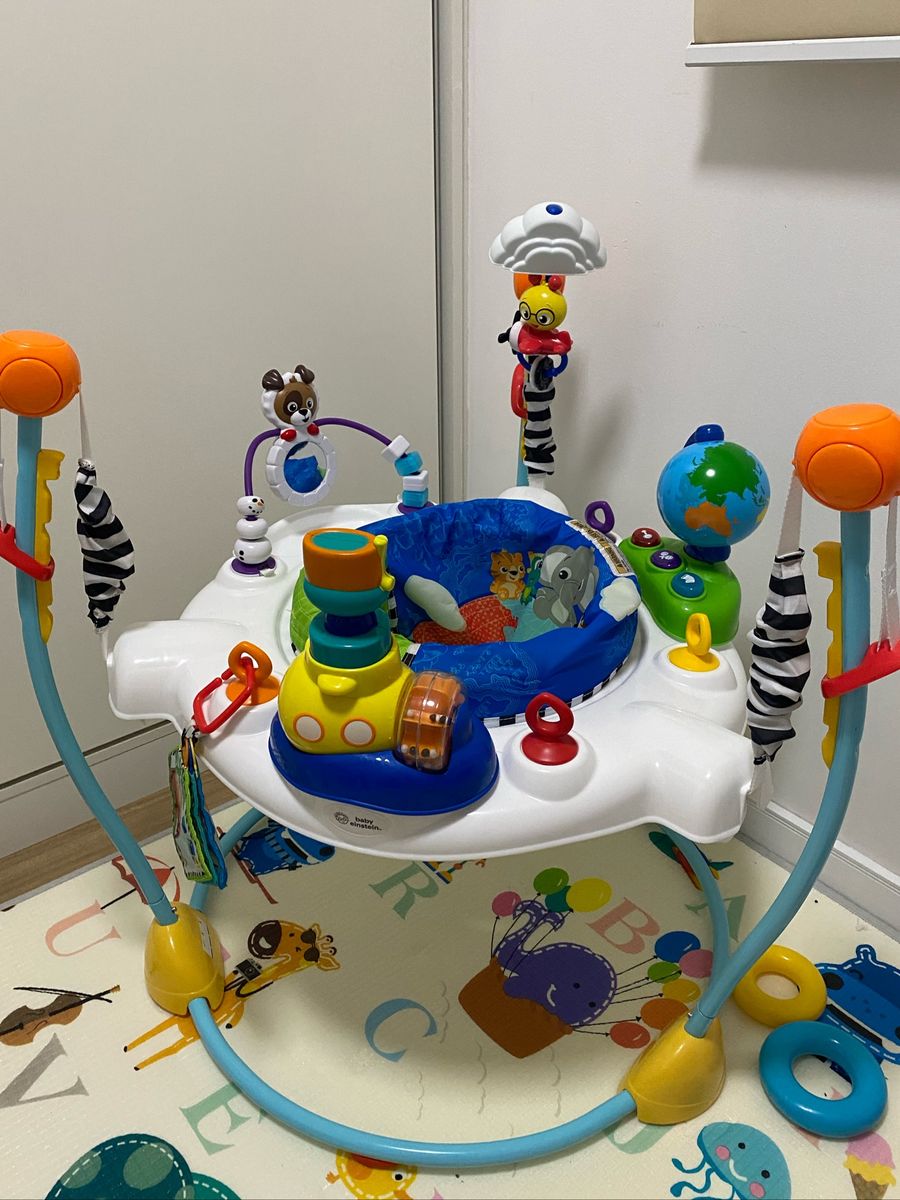 Jumper de Atividades Baby Einstein Brinquedo para Bebês Baby Einstein