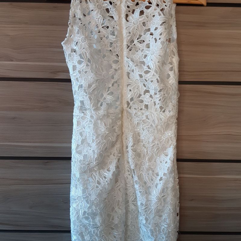 Vestido branco renda store renner