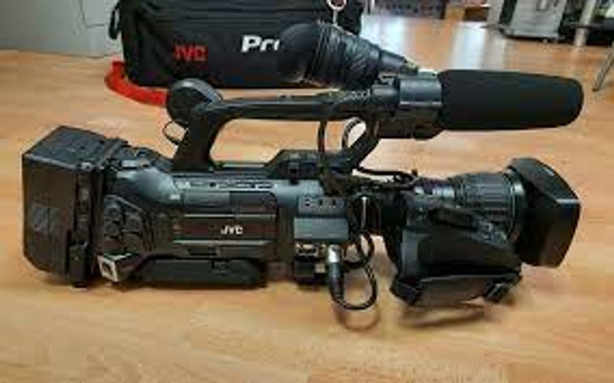 Jvc Gy-hm750e | Filmadora Jvc Usado 82052724 | enjoei