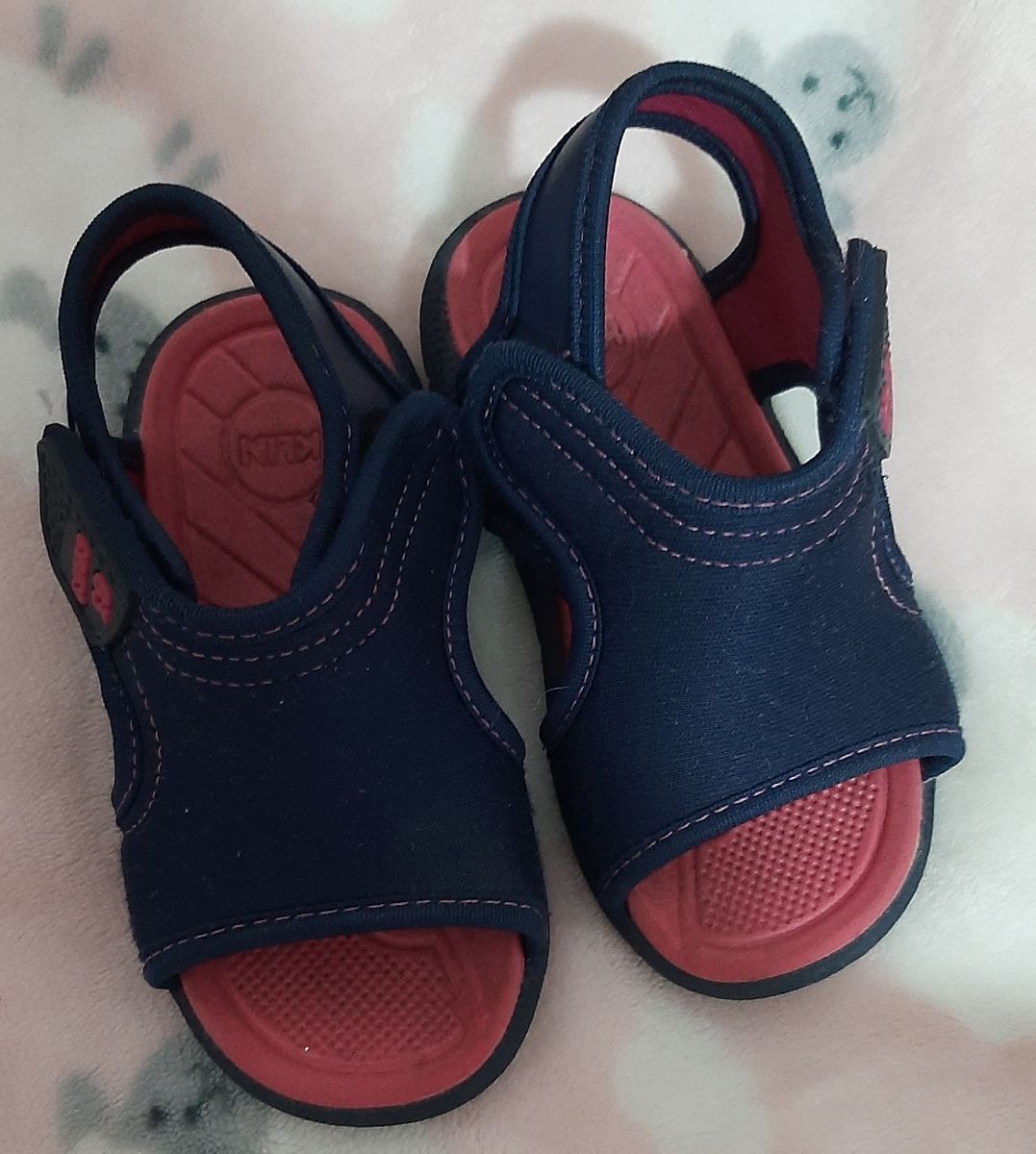 sandalia neoprene infantil