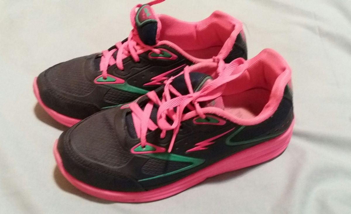 tenis de rodinha usado