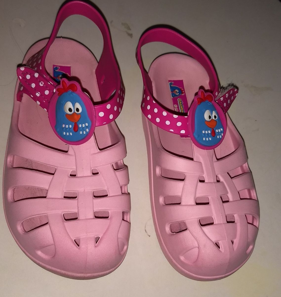 sandália da galinha pintadinha