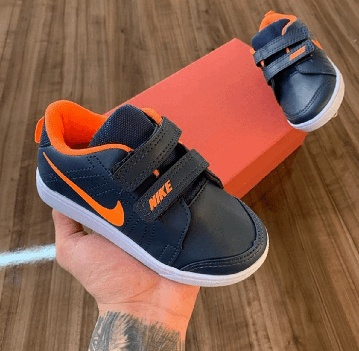 tenis nike infantil 25