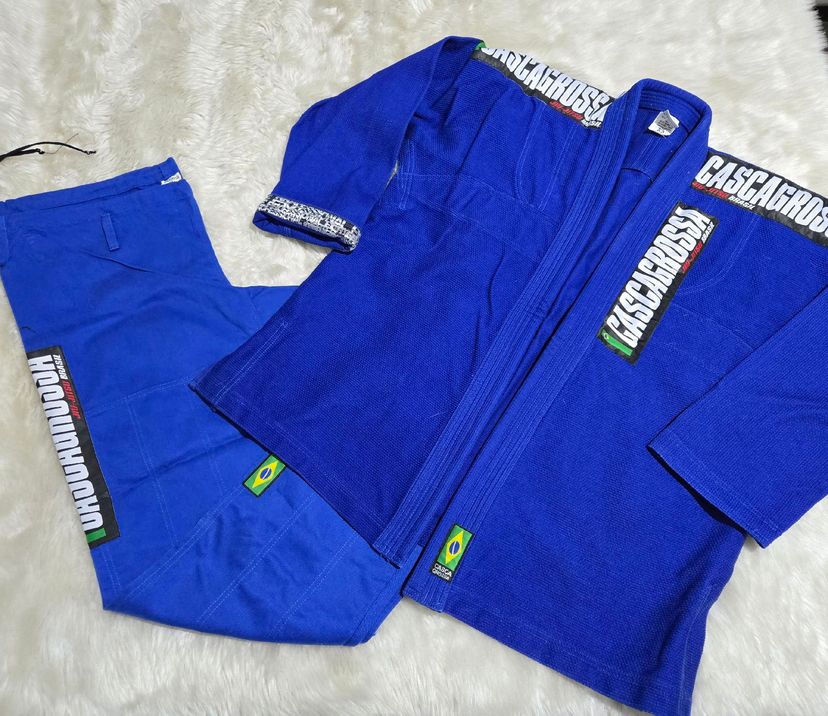 Kimono Casca Grossa A3 | Casaco Masculino Casca Grossa Usado 129389219 ...
