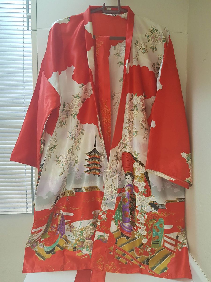 kimono japonês feminino