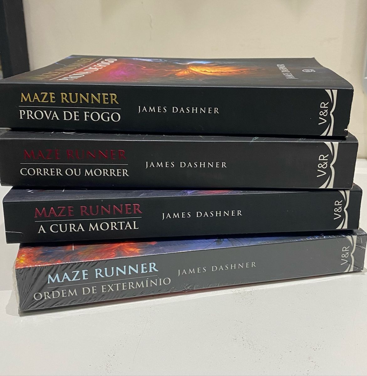 Coleção Da Série Maze Runner 6 Livros - Outros Livros - Magazine Luiza