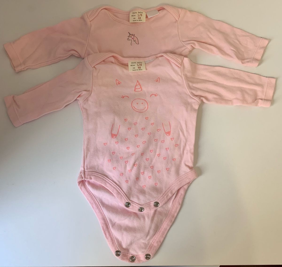 Kit 2 Bodies Manga Longa Zara Roupa Infantil para Bebê Zara Usado