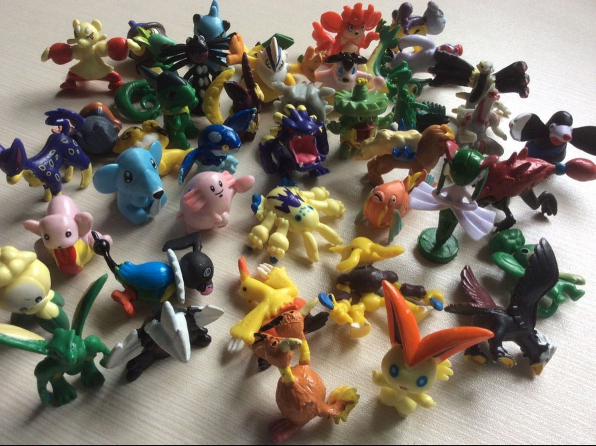2 Miniaturas Pokémon Brinquedo Coleção Infantil Criança