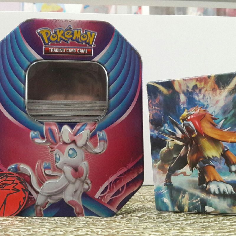 Kit Carta Pokémon Pikachu E Lendário Mewtwo no Shoptime