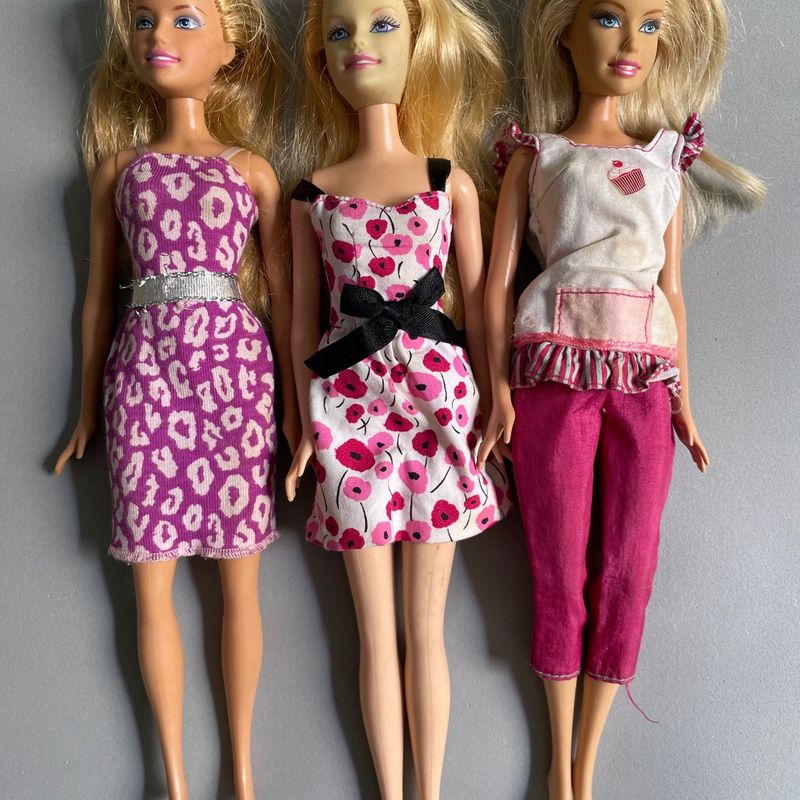 3 store barbie dolls