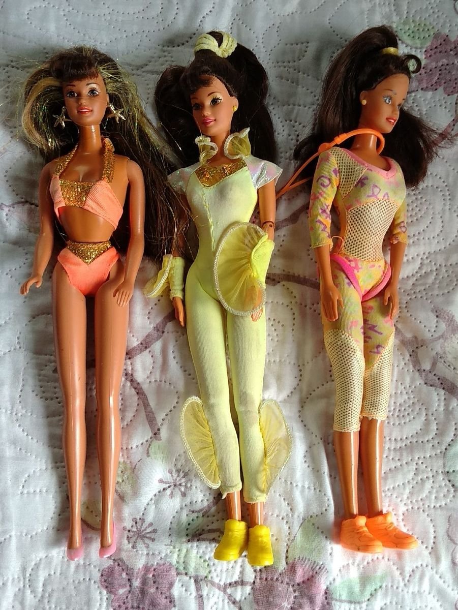 Colecionadores de Barbies no ES têm bonecas raras, folheadas a ouro e até  passistas de carnaval, Espírito Santo