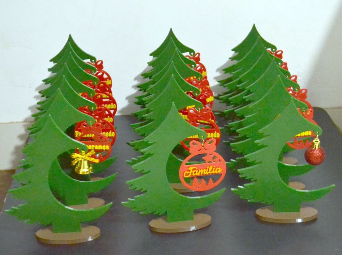 Kit 3 Mini Arvore Natal Enfeite de Mesa Palavras Decoração Alt X Lar 19 Cm  X  Cm | Item de Decoração Mervin 3d Nunca Usado 77613627 | enjoei