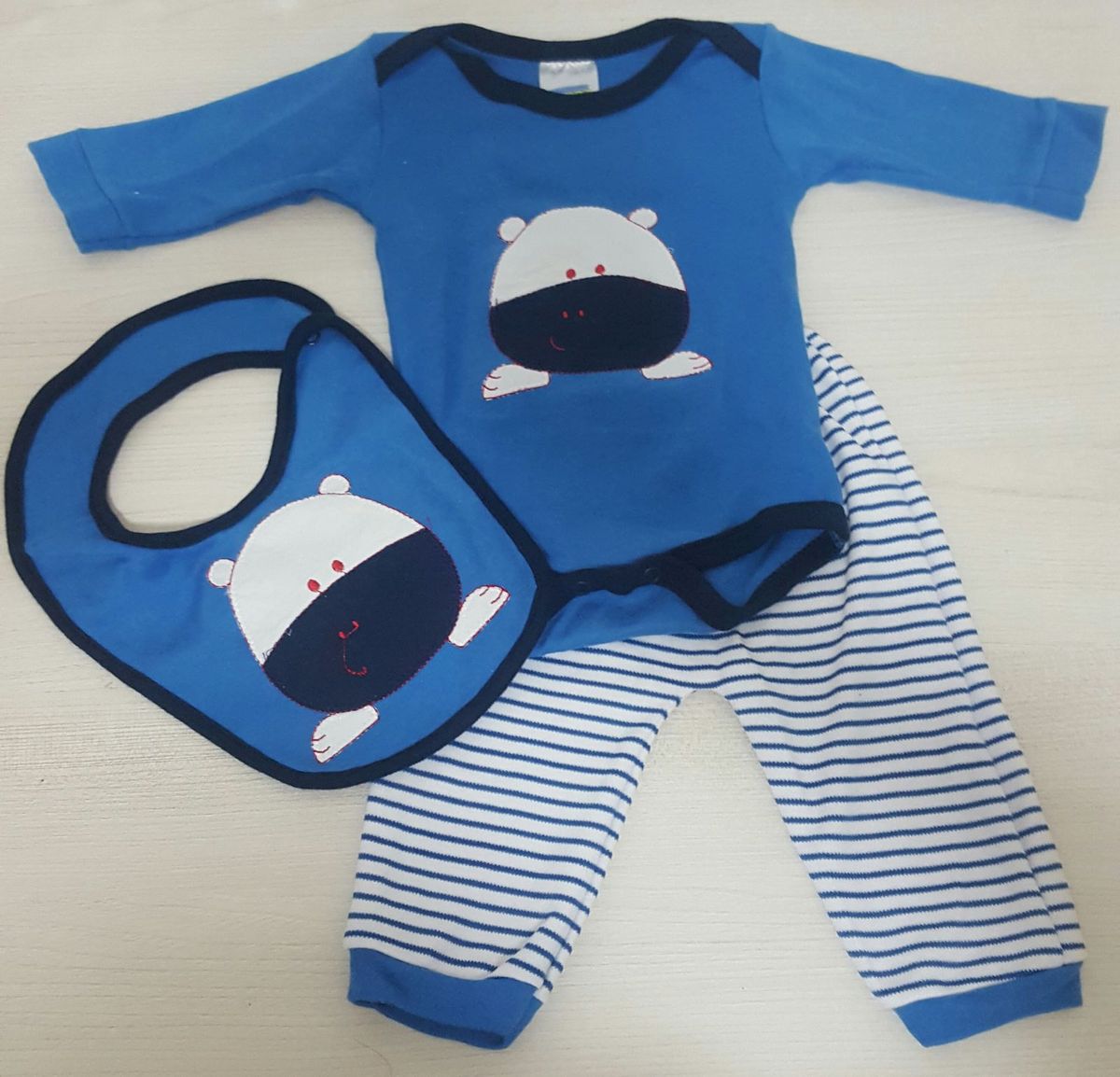 kit 3 peças ( body/calça/babador) - bebê feroz baby