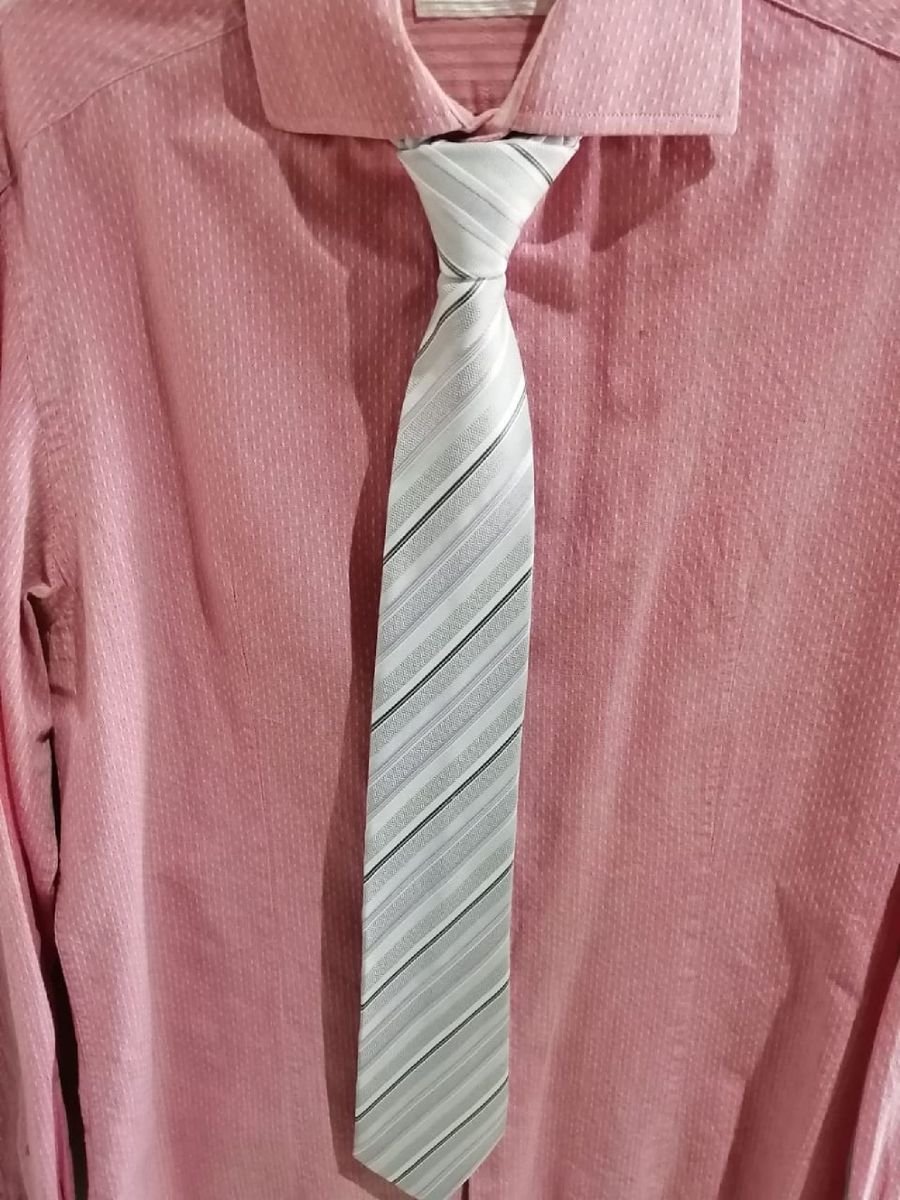 camisa social rosa com gravata