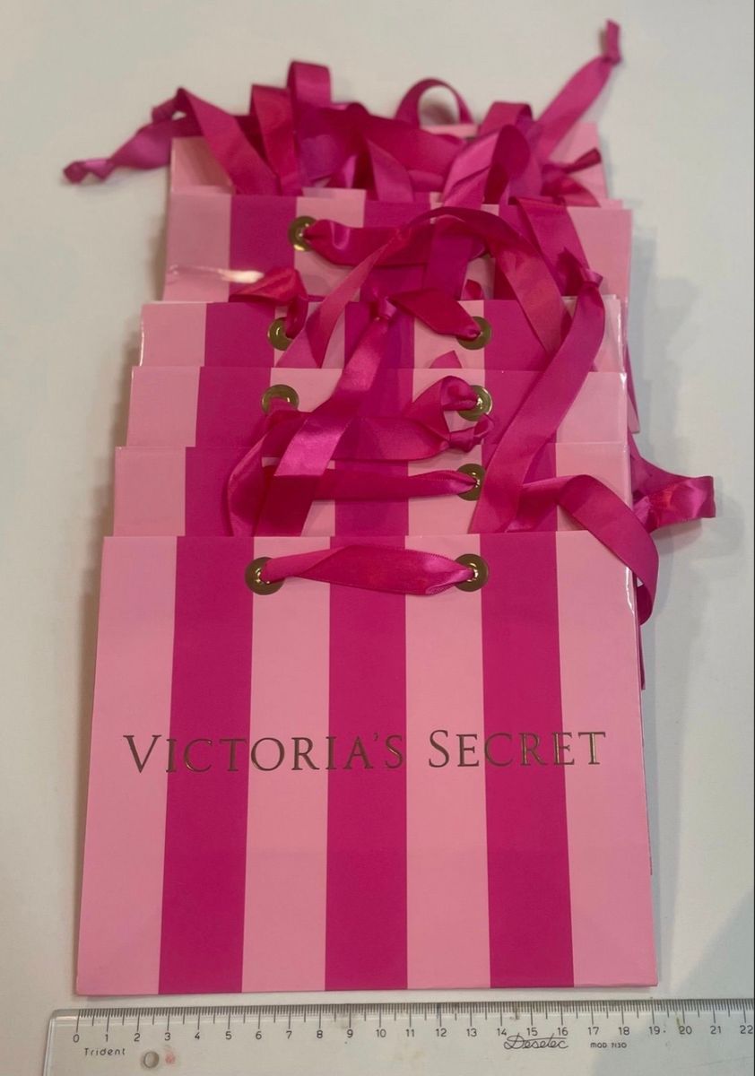Kit com Sacolinhas da Victorias Secret para Presentear