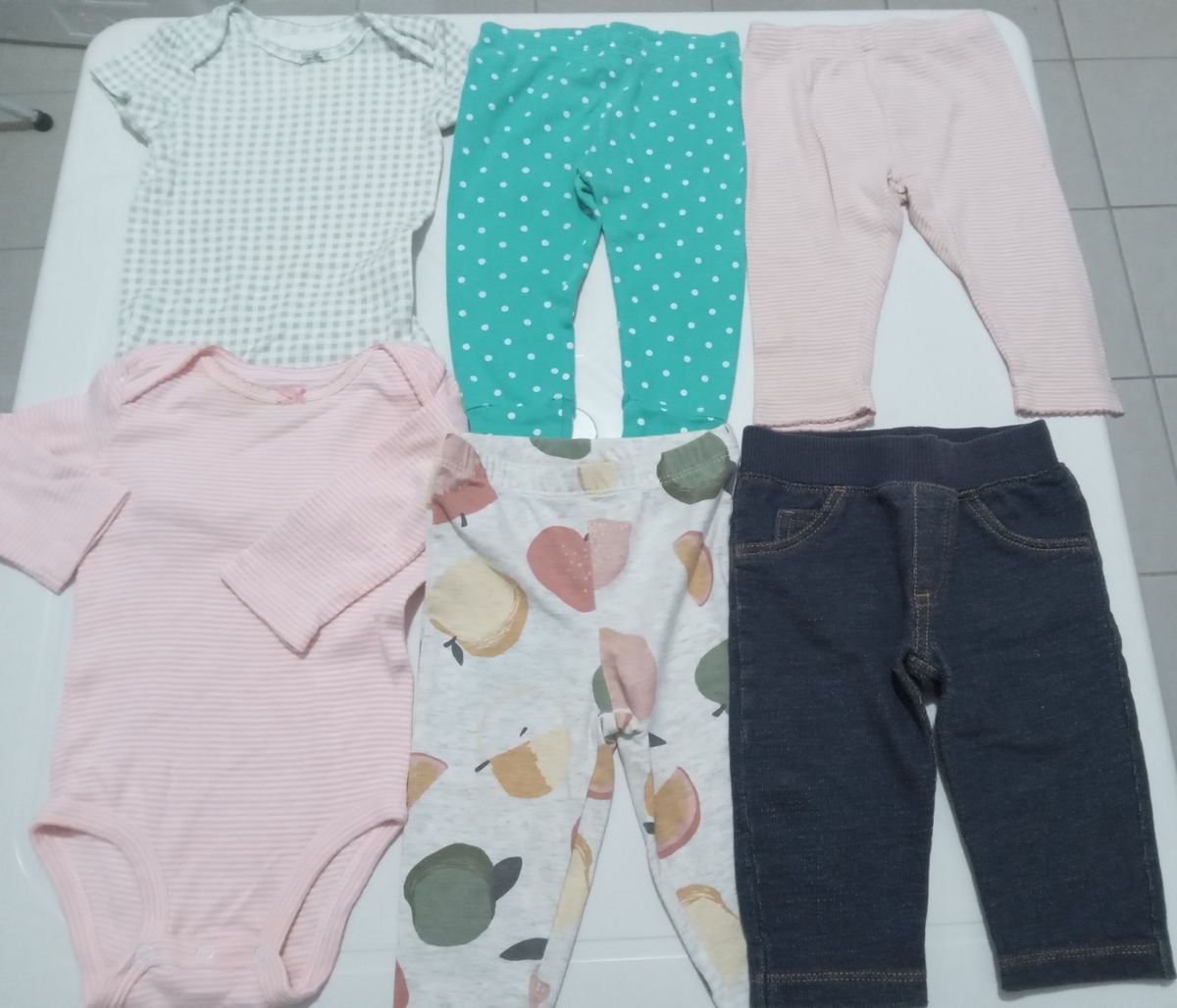 Kit com 6 Peças Roupas Usadas Meninas 3-6 Meses Meses Carter's | Roupa ...