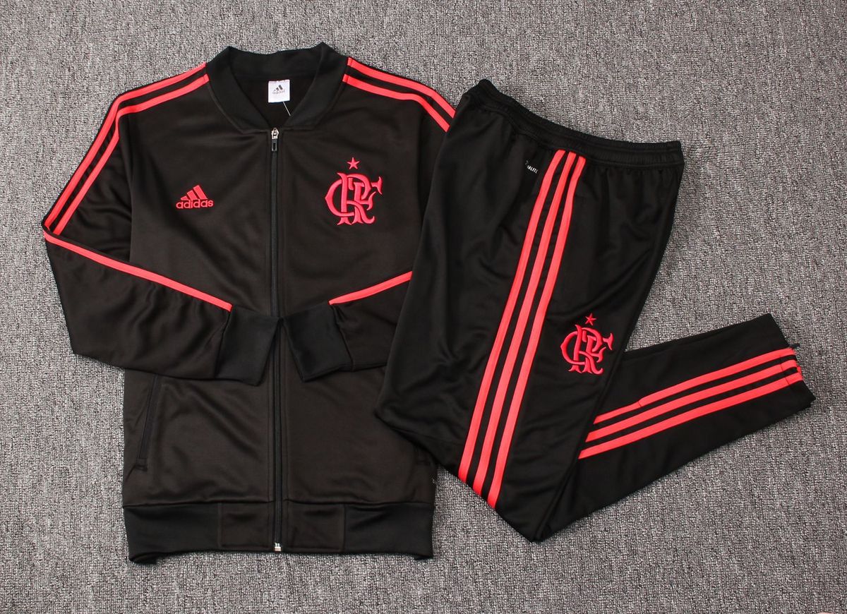 casaco e calça da adidas