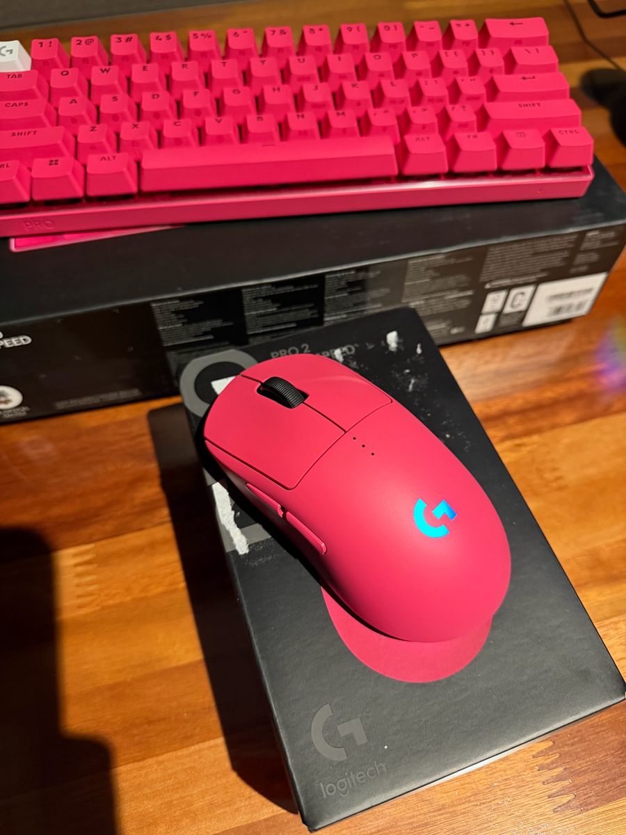 Kit Gamer Logitech Magenta | Mouse p/ Computador Logitech Usado ...