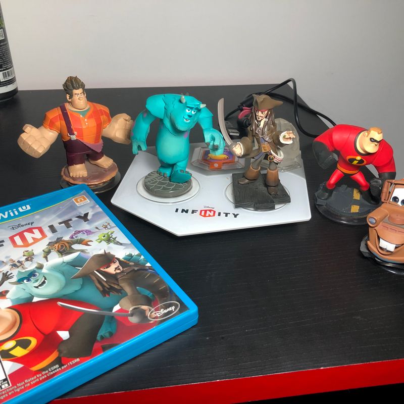 Disney infinity shop 1.0 wii