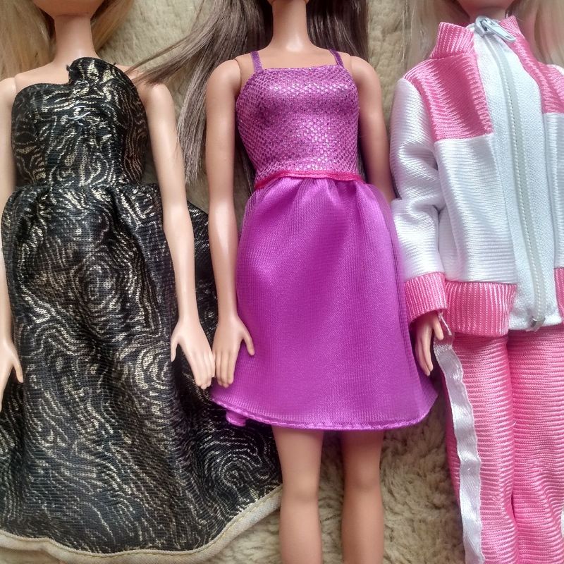 Super Kit de Bolsas Roupas e Sapatos para boneca Barbie e Ken no