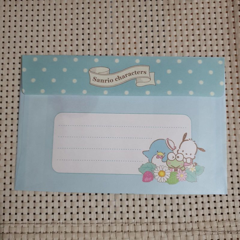 Carta de baralho com personagens Sanrio Hello Kitty, Little Twin Stars, My  Melody, Cinnamoroll, Pompompurin, Pochacco 8,89 cm x 6,05 cm x 1,81 cm com  caixa de papel