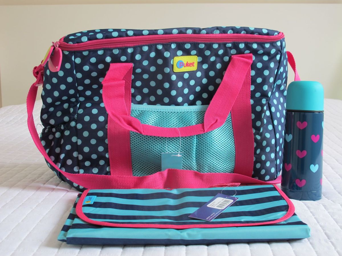 Kit Picnic Puket para Curtir Ao Ar Livre Ou Uma Brincadeira Na Sala