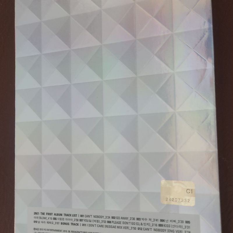Kpop Cd Photobook 2ne1 - The 1st Album - To Anyone | Item de