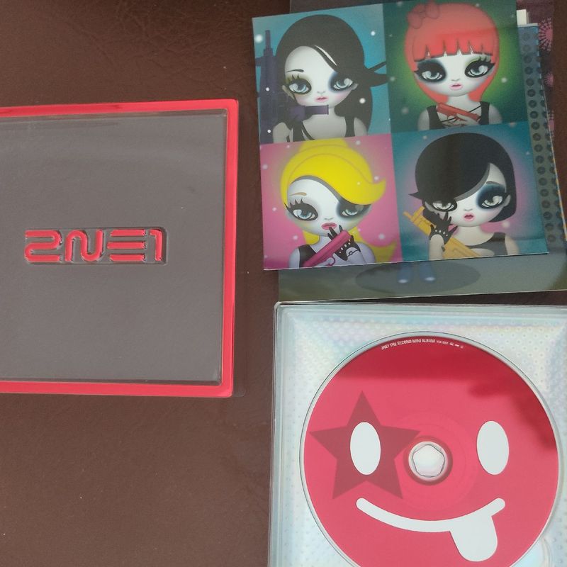Kpop Cd Photobook 2ne1 - The 2nd Mini Album | Item de Música Yg