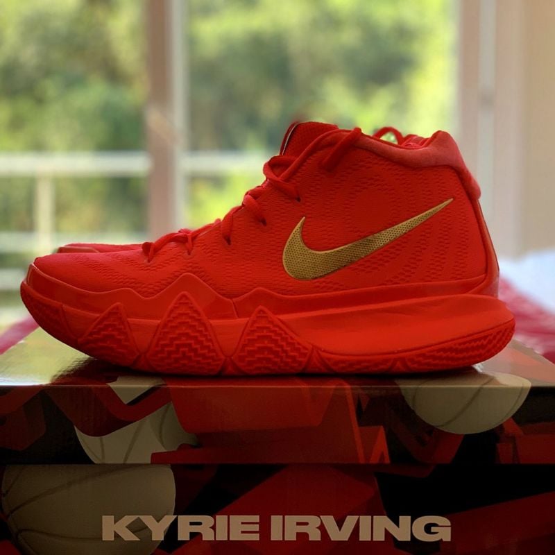 Kyrie irving best sale 4 red carpet