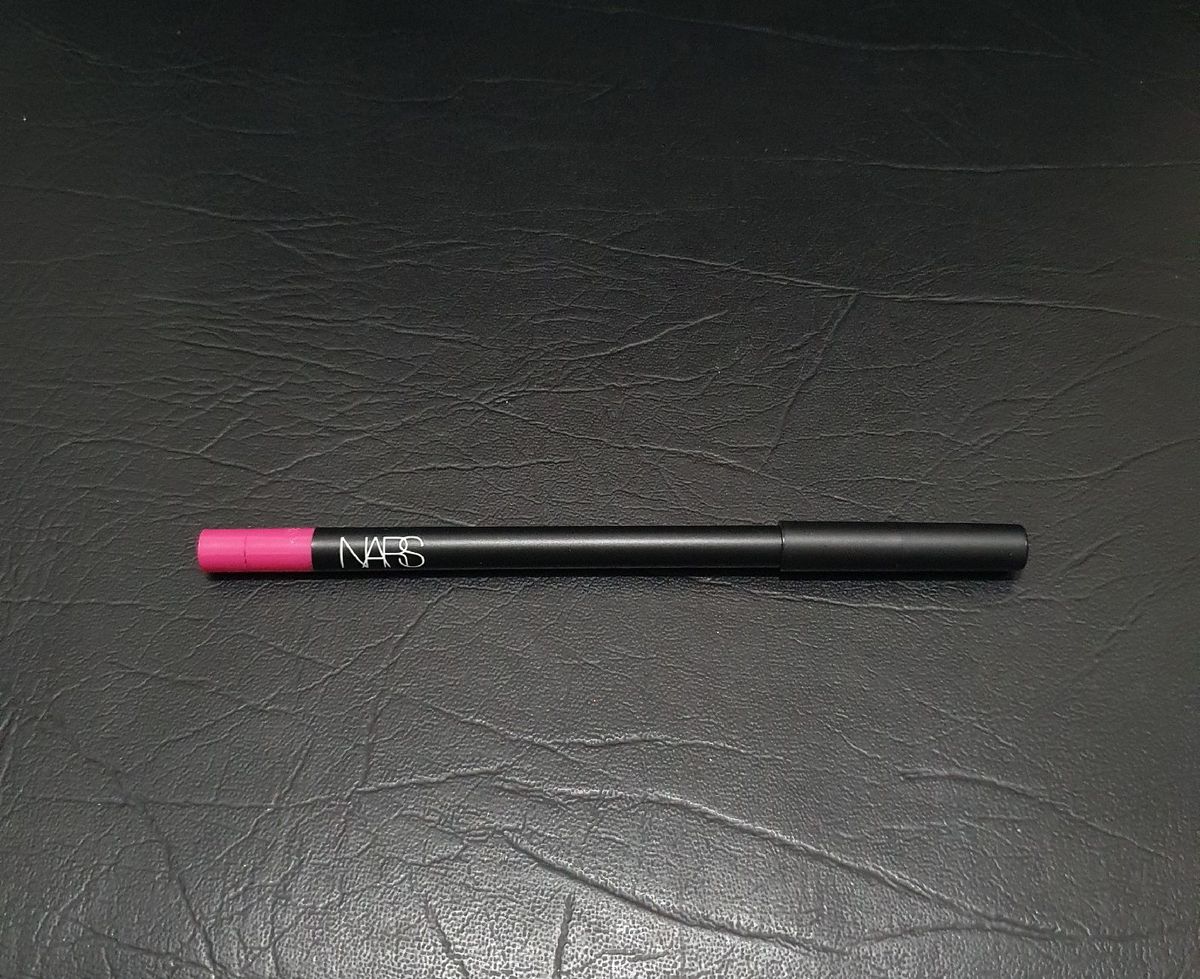 Lápis Labial Retrátil Nars Contorno para Lábios Velvet Lip Liner Cor ...