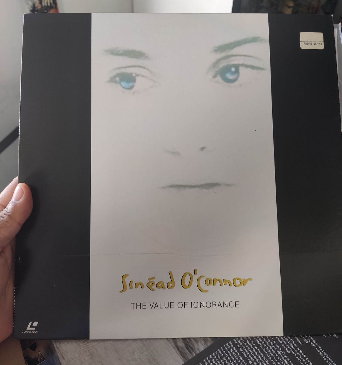 Laser Disc Sinead O'connor Raro Disco Laser Item de Música Laser Disc Usado 75341640 enjoei