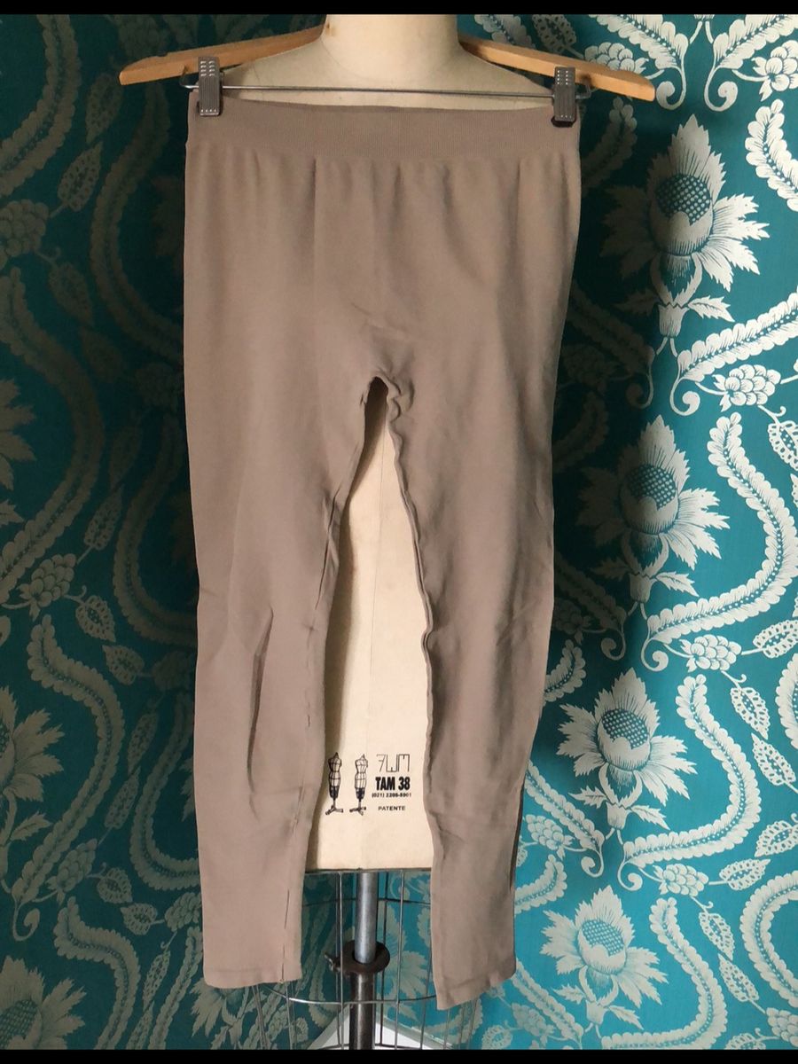 legging cor de pele